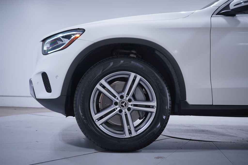 Thumbnail: 2021 Mercedes-Benz GLC - 2
