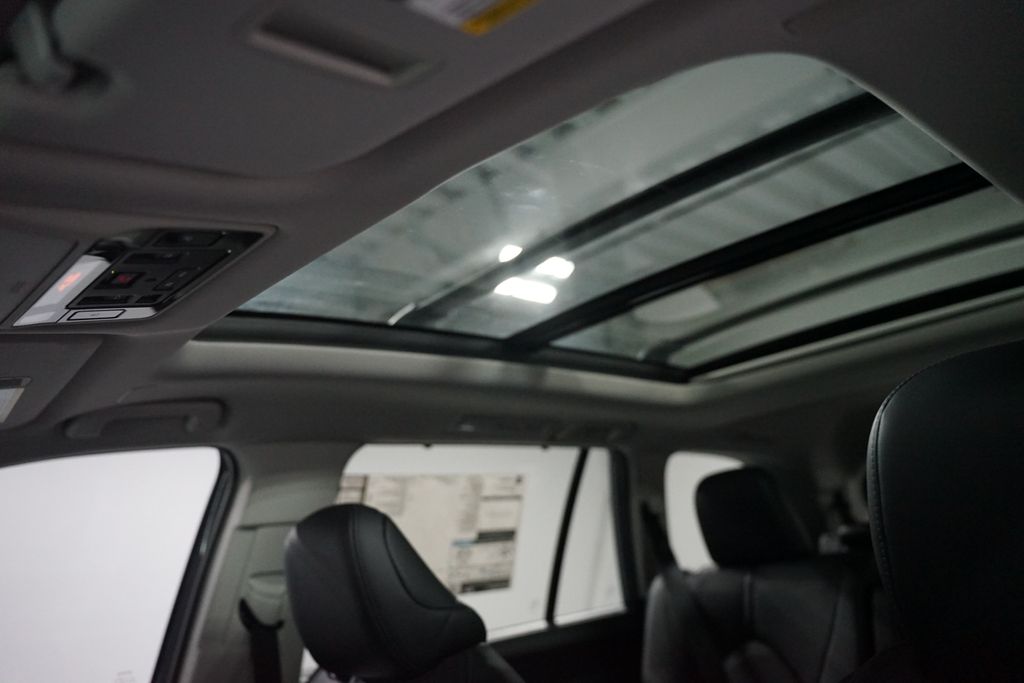Thumbnail: 2026 Toyota Grand Highlander - 32