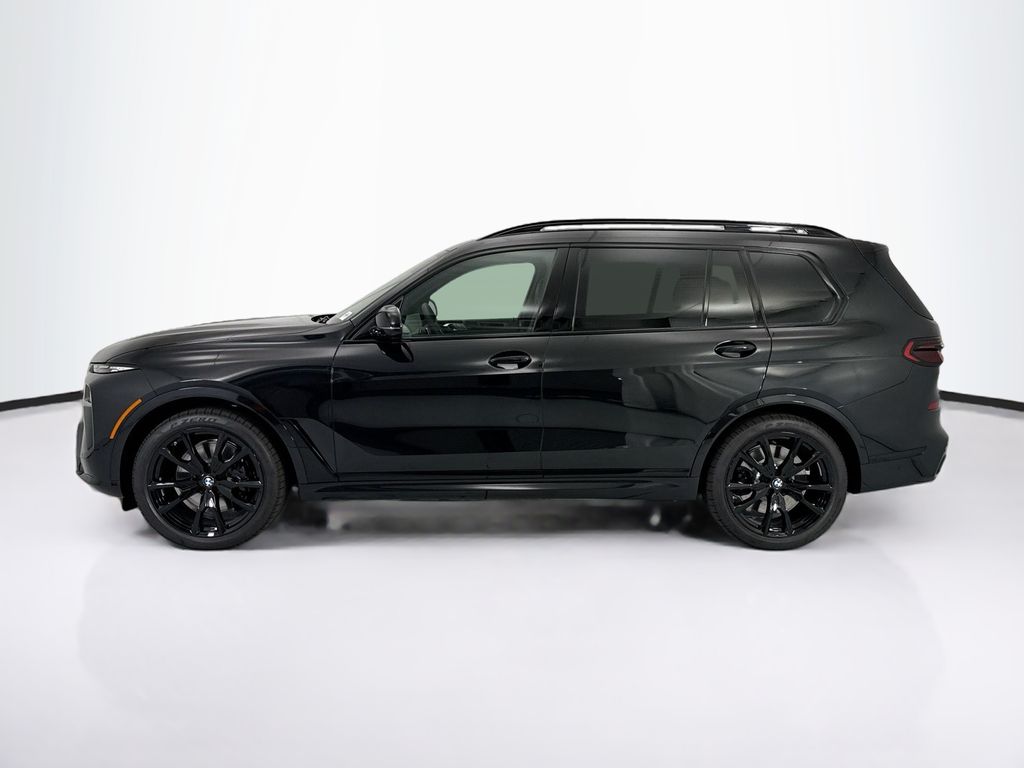 Thumbnail: 2027 BMW X7 - 8