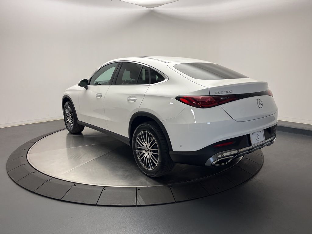 Thumbnail: 2026 Mercedes-Benz GLC - 5