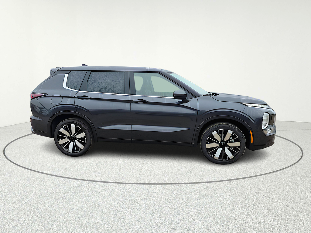 2026 Mitsubishi Outlander SE - 7