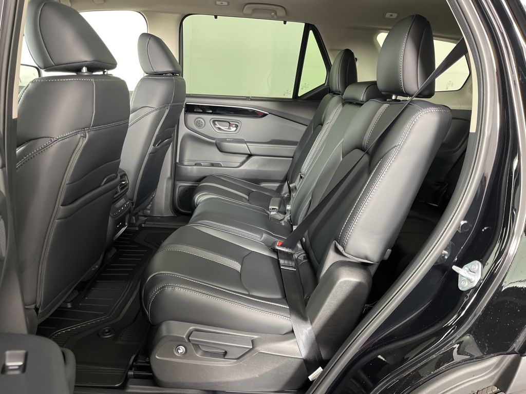 Thumbnail: 2025 Honda Pilot - 24