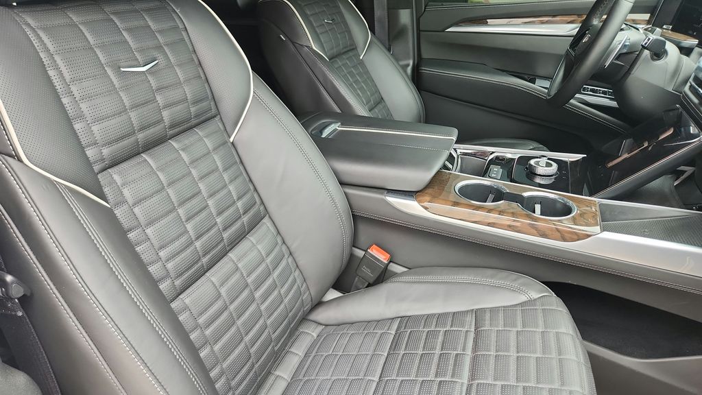 2025 Cadillac Escalade