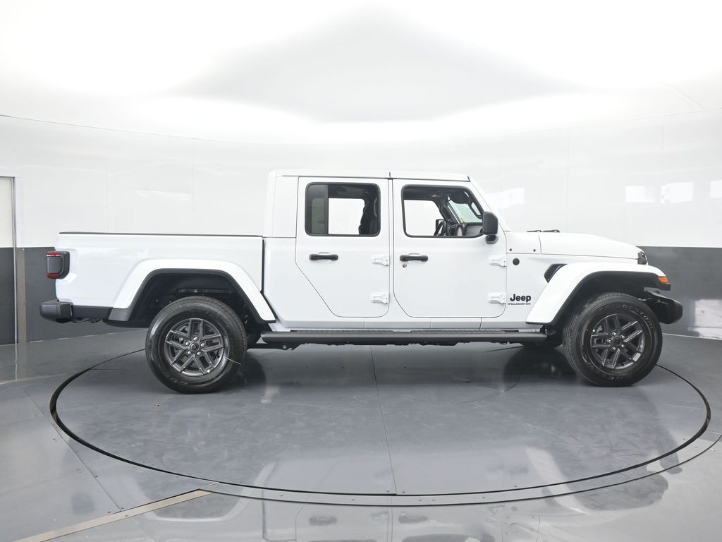 New 2026 Bright White Clearcoat Jeep Sport S image 7