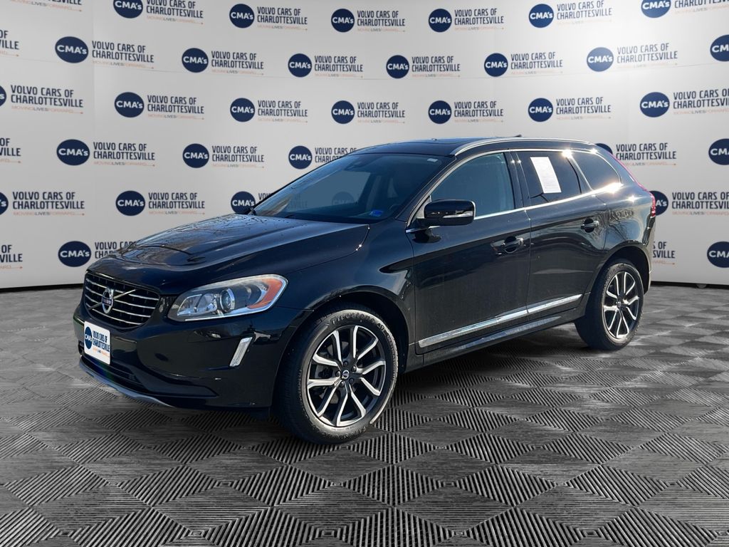 2017 Volvo XC60 T6 Dynamic AWD