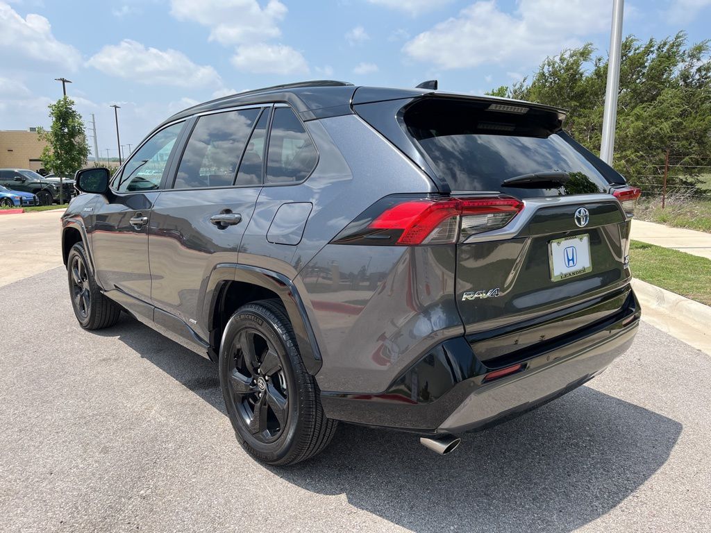 2021 Toyota RAV4 XSE 6