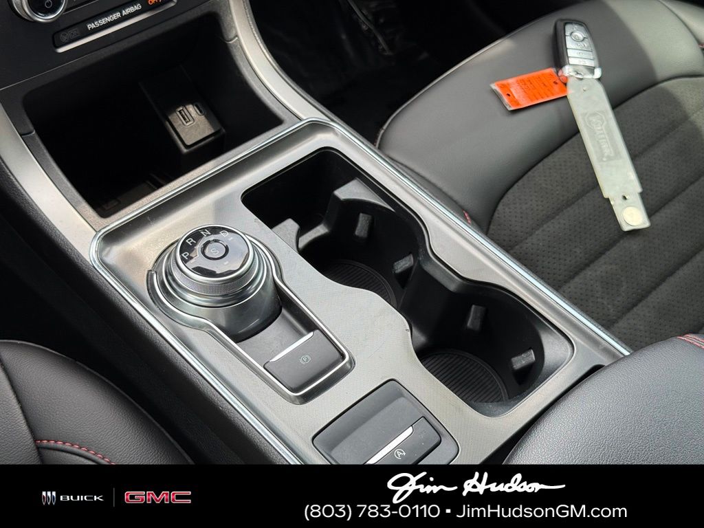 2022 Ford Edge ST Line White Metallic - Jim Hudson Acura - Image 34