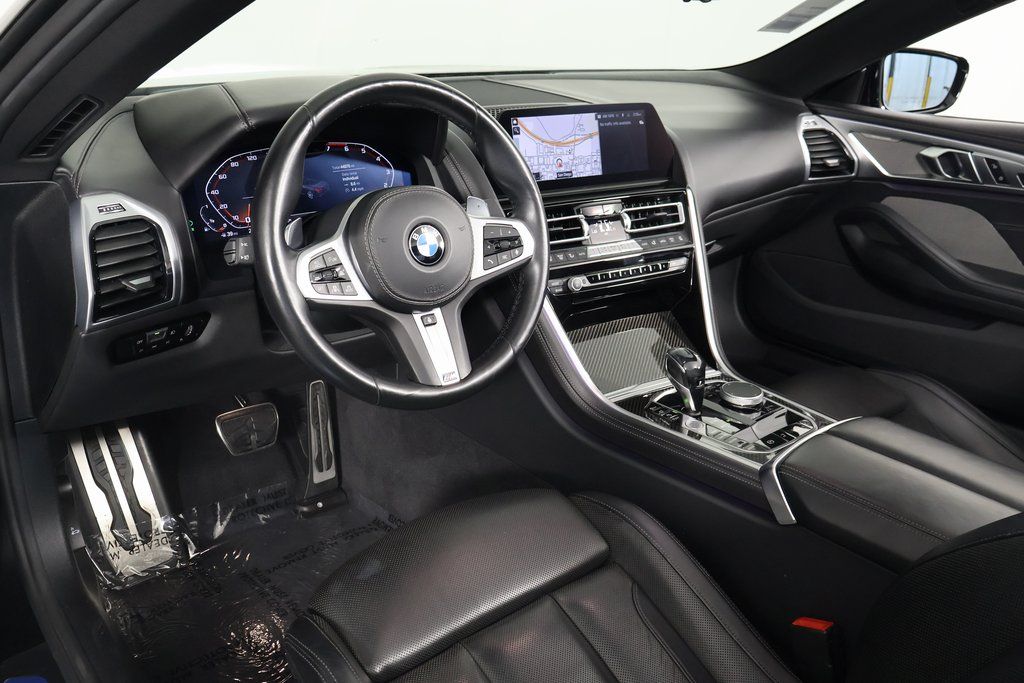 Thumbnail: 2022 BMW 8 Series - 8