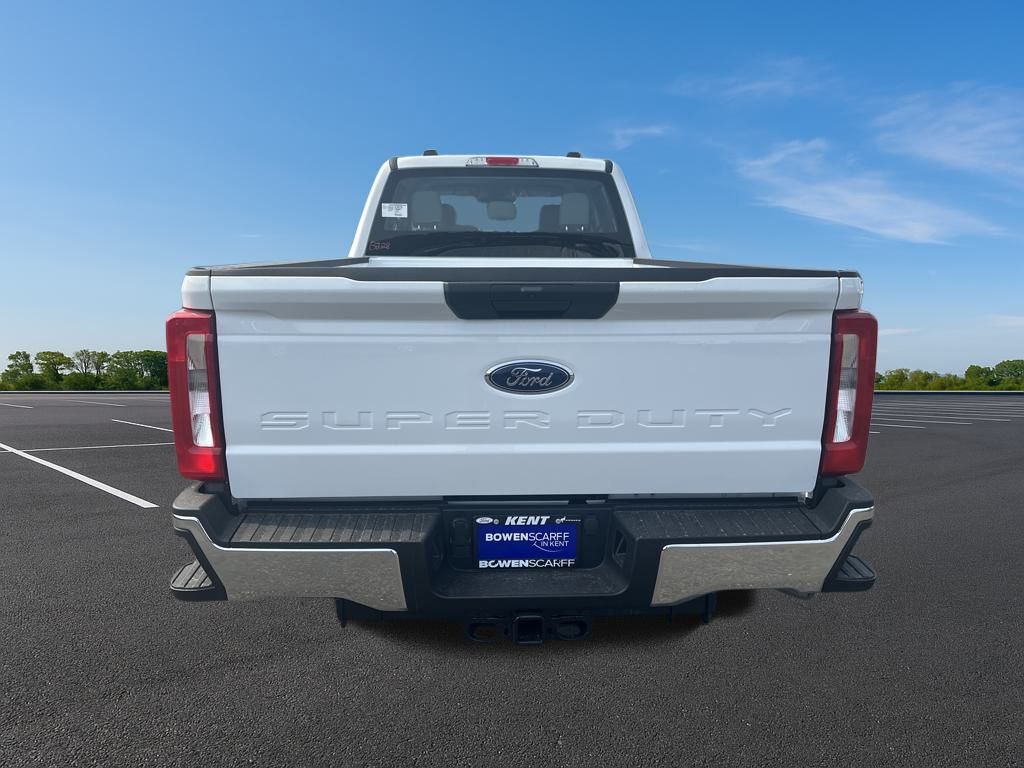 New 2026 Ford Super Duty F-250 Crew Cab 8' Box XL