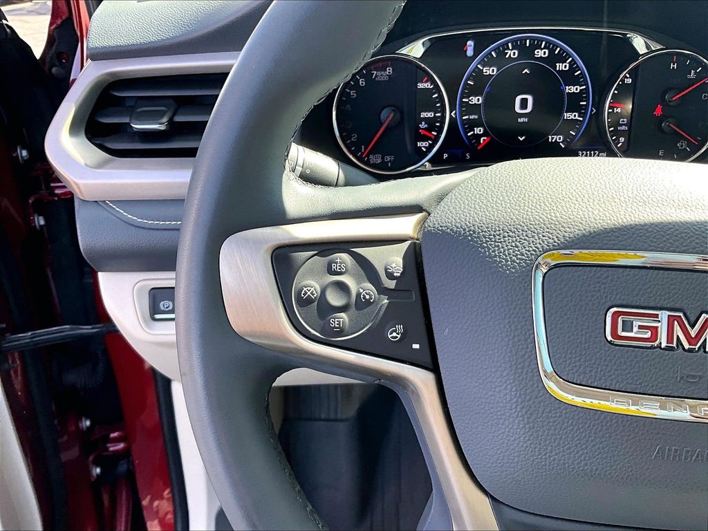 2023 GMC Acadia — photo 24