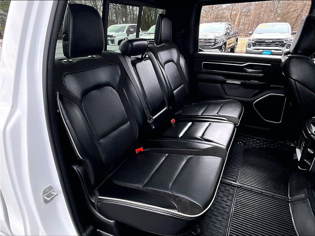 2023 Ram 1500 — photo 15