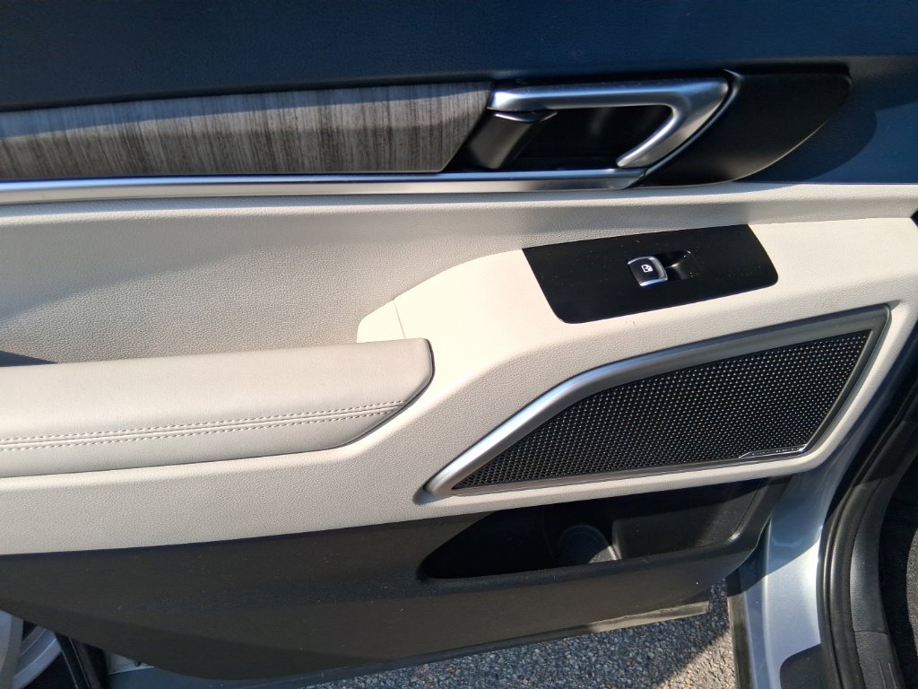 Certified Used 2023 Silver Kia EX image 11