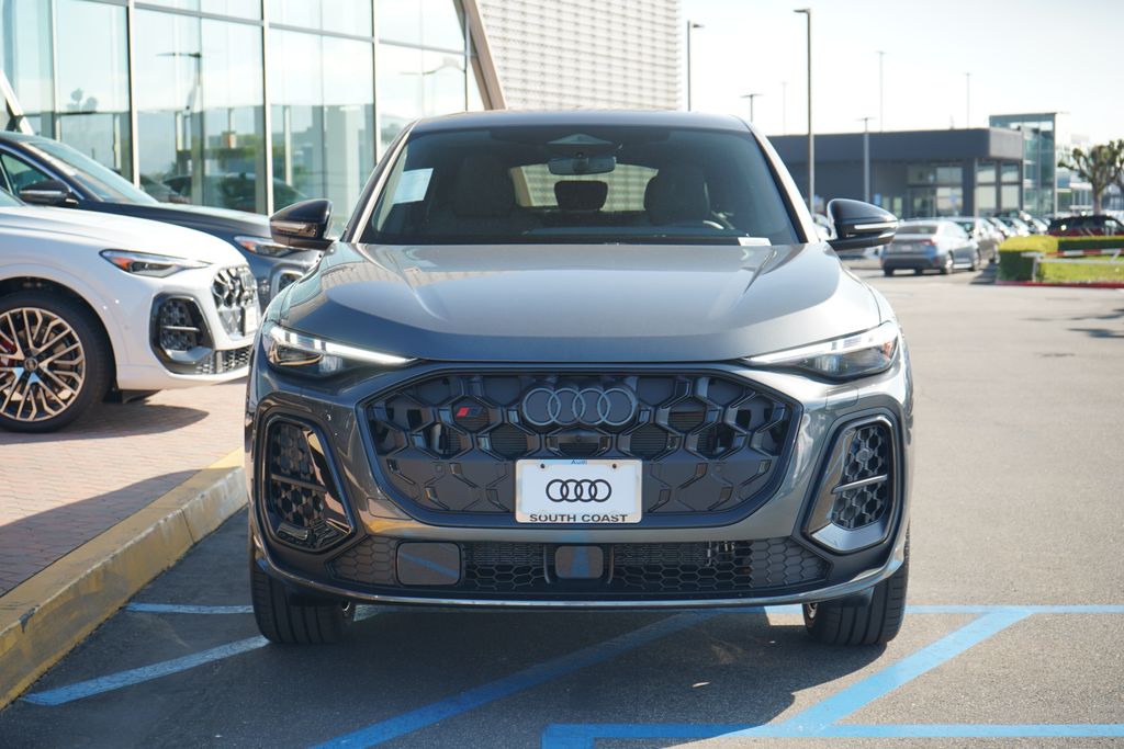 Thumbnail: 2025 Audi SQ5 - 5