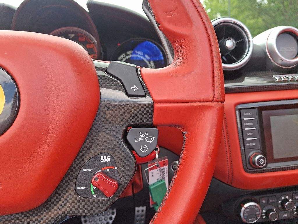Thumbnail: 2016 Ferrari California - 22