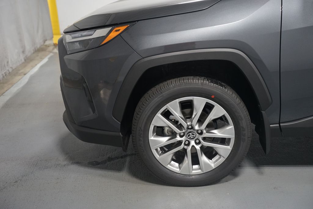 Thumbnail: 2025 Toyota RAV4 - 4