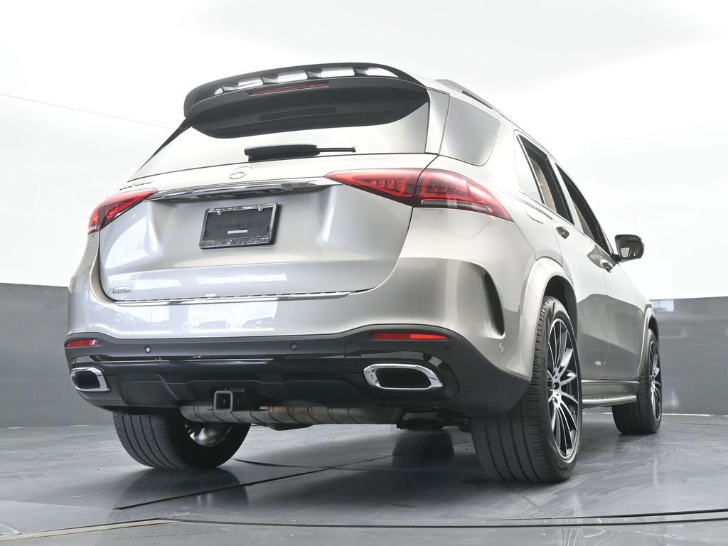 Used 2022 Gold Mercedes-Benz GLE 350 image 62