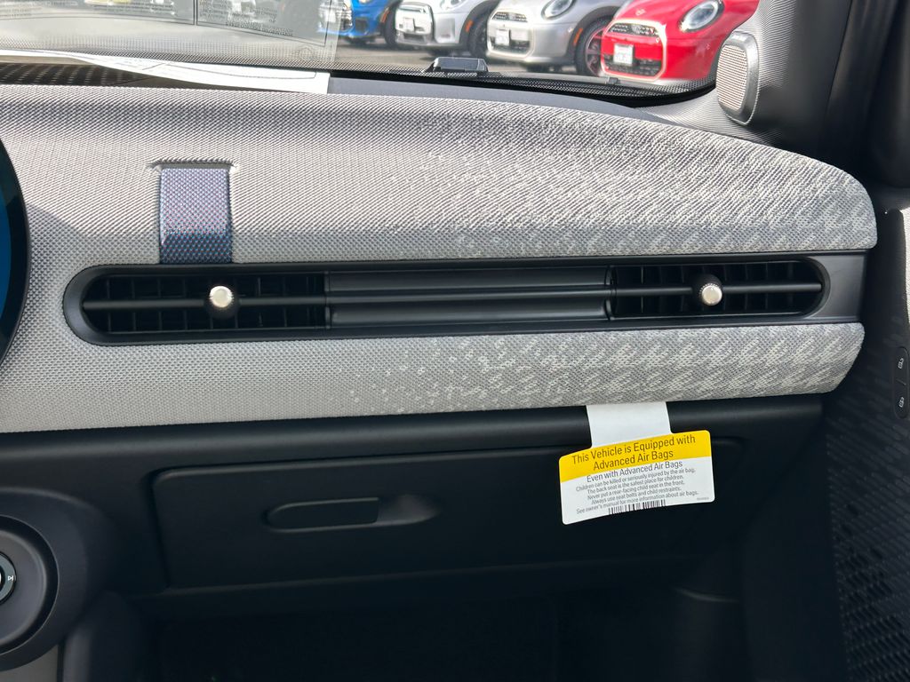 Thumbnail: 2026 MINI Cooper - 25