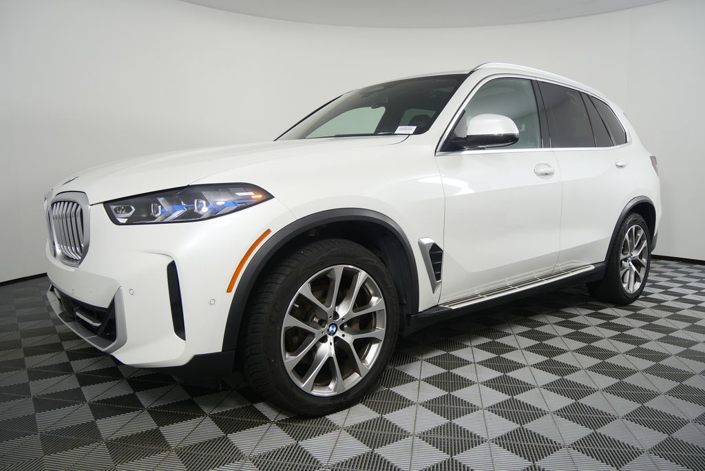 Thumbnail: 2024 BMW X5 - 8