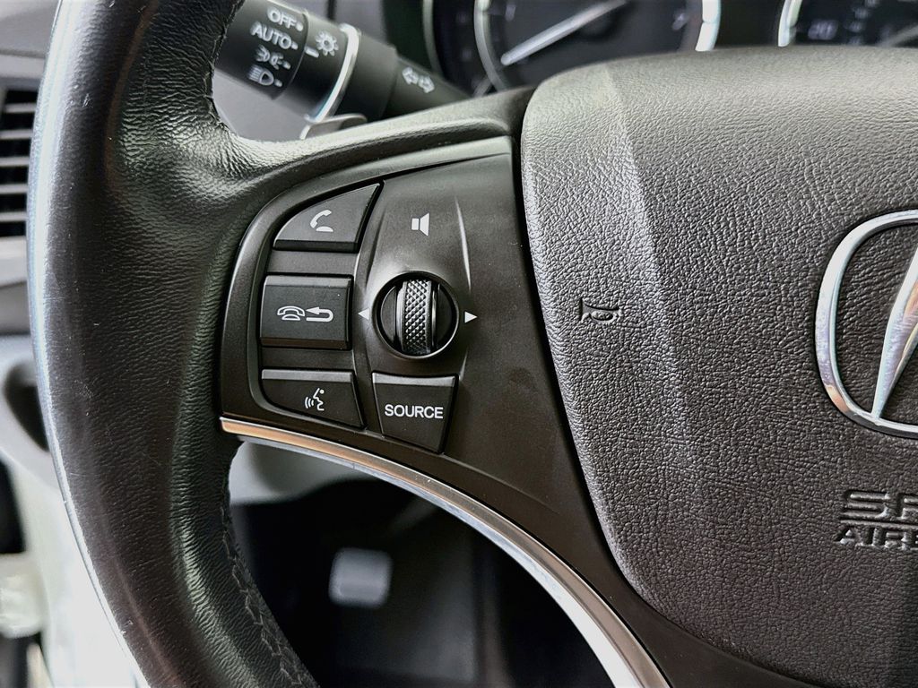 Thumbnail: 2016 Acura MDX - 11