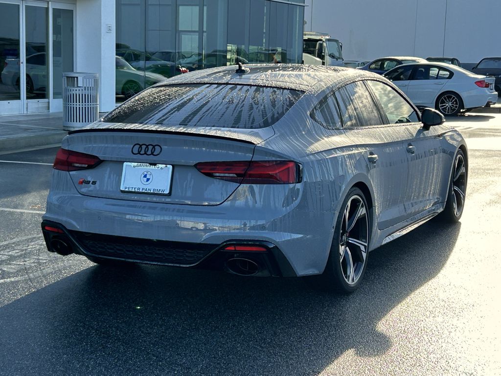 Thumbnail: 2024 Audi RS 5 - 5