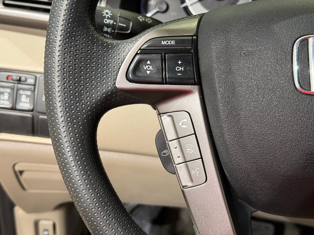 Thumbnail: 2015 Honda Odyssey - 24