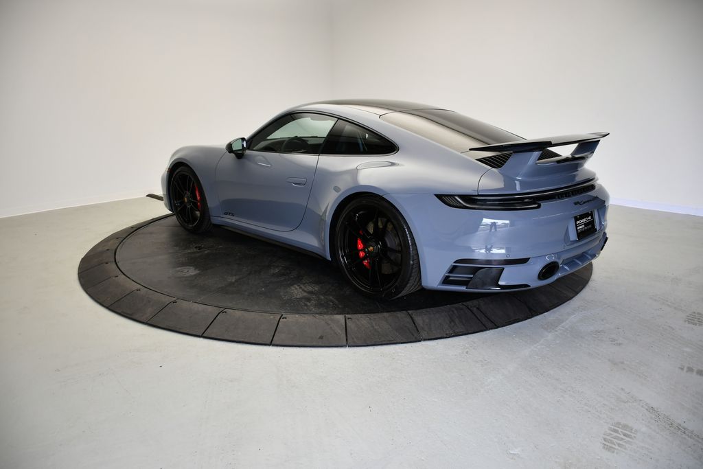 Thumbnail: 2024 Porsche 911 - 3