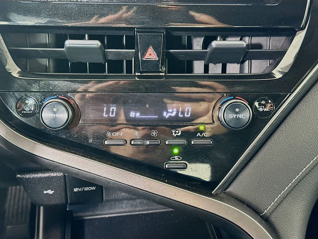 Thumbnail: 2024 Toyota Camry - 15