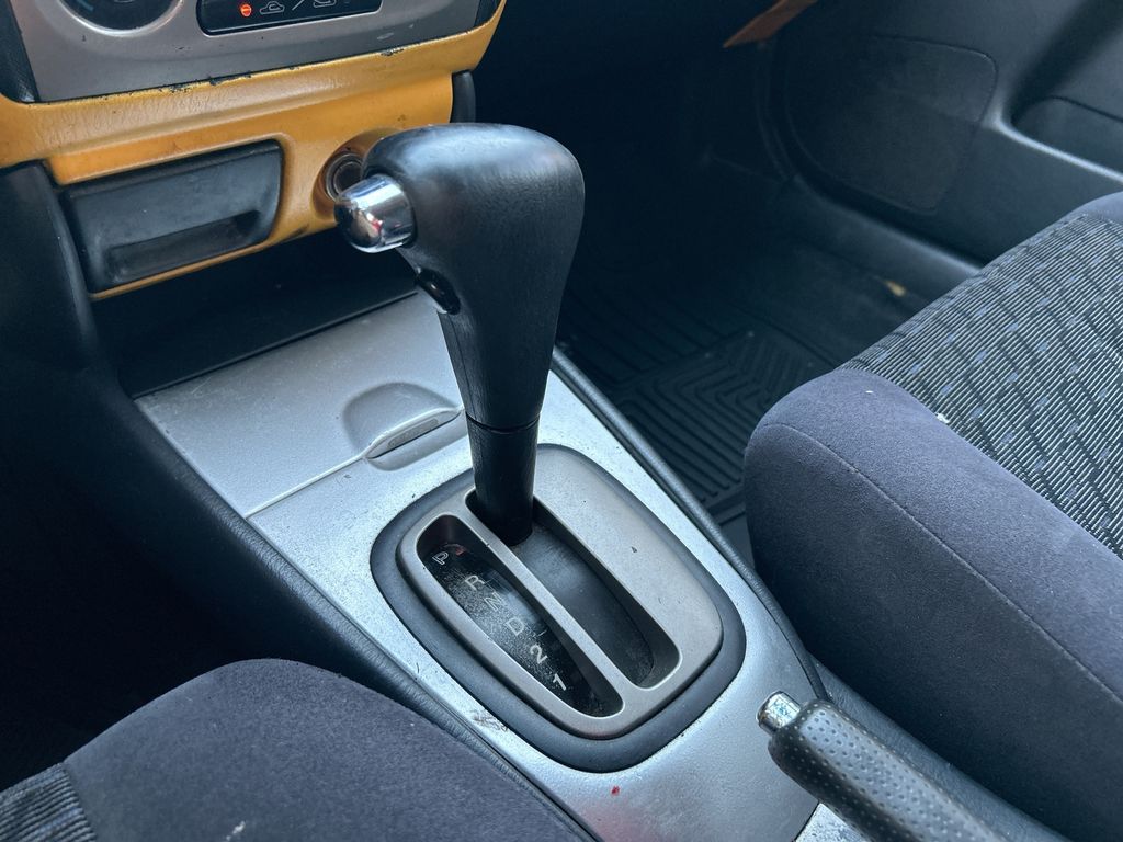 Thumbnail: 2002 Mazda Protege - 22