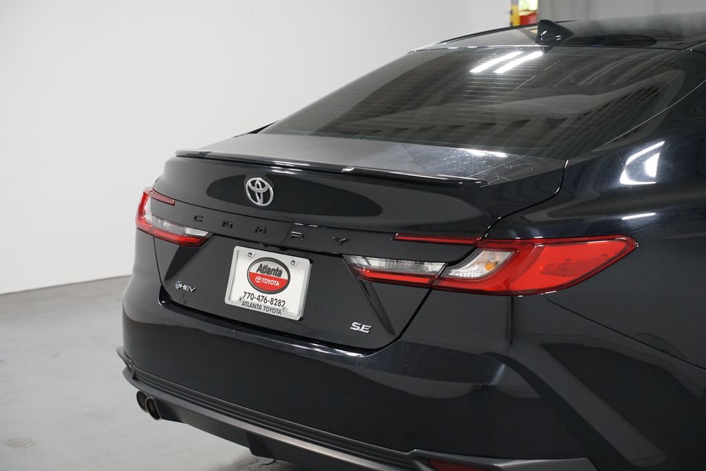Thumbnail: 2025 Toyota Camry - 9