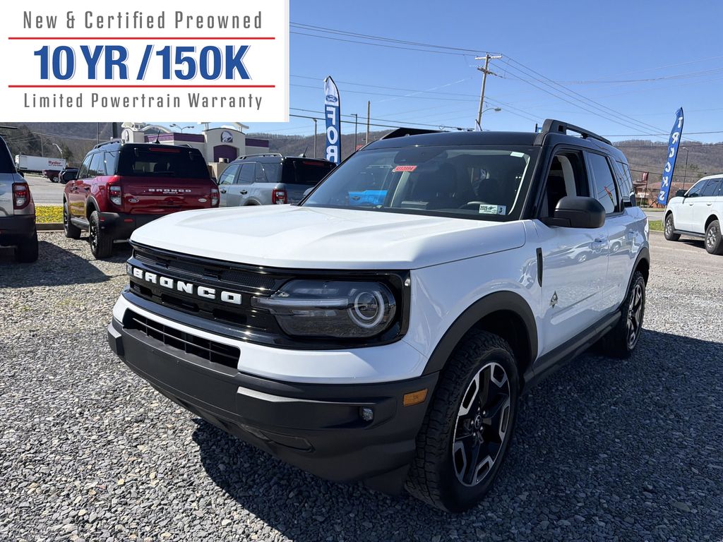 Oxford White 2024 Ford Bronco Sport Outer Banks AWD SUV / Crossover All-Wheel Drive 8-Speed Automatic