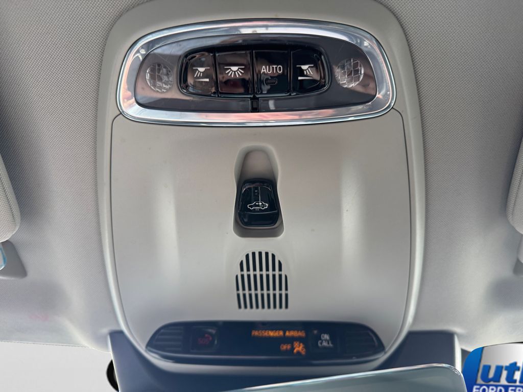 2020 Volvo XC90 T6 Momentum Black at Subaru and VW of Moon Township