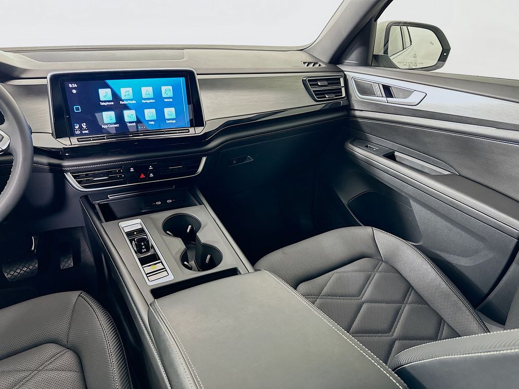 Thumbnail: 2024 Volkswagen Atlas - 22