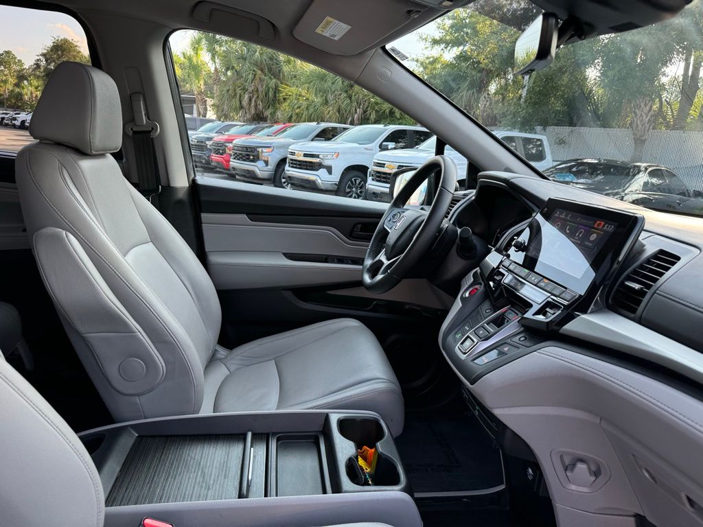 2019 Honda Odyssey EX-L 28