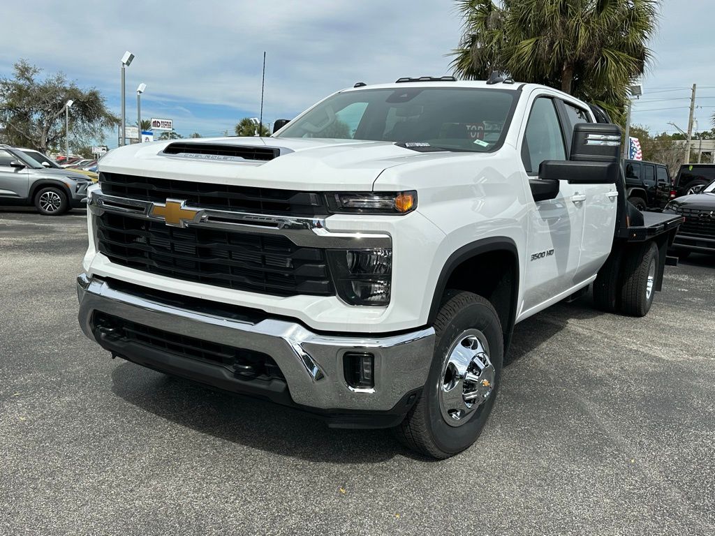 2024 Chevrolet Silverado 3500HD LT 4