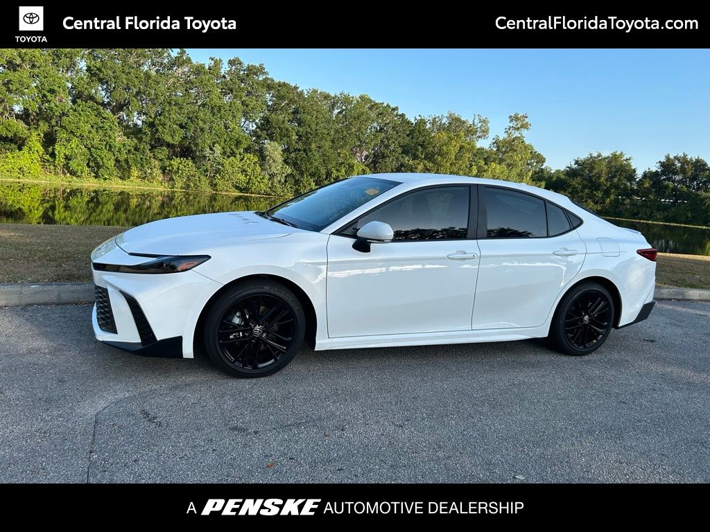 2025 Toyota Camry SE -
                  Orlando, FL