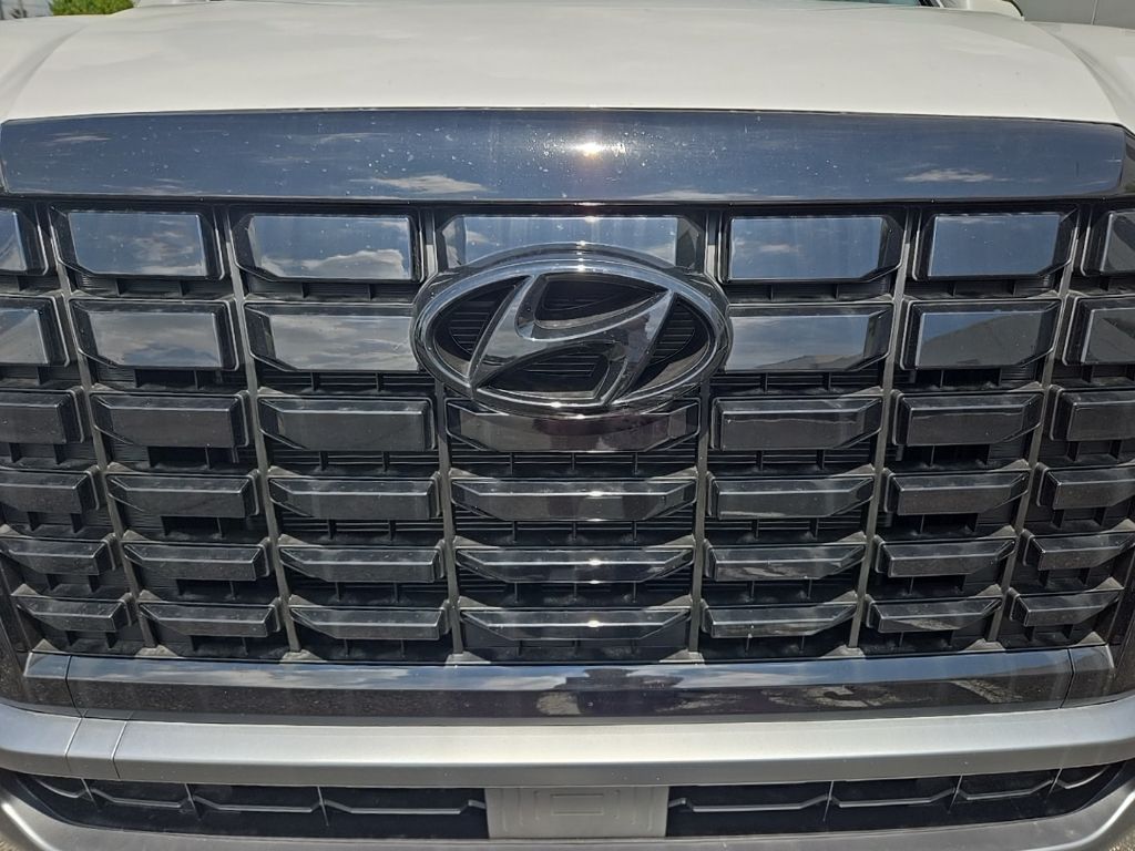 Thumbnail: 2025 Hyundai Palisade - 13