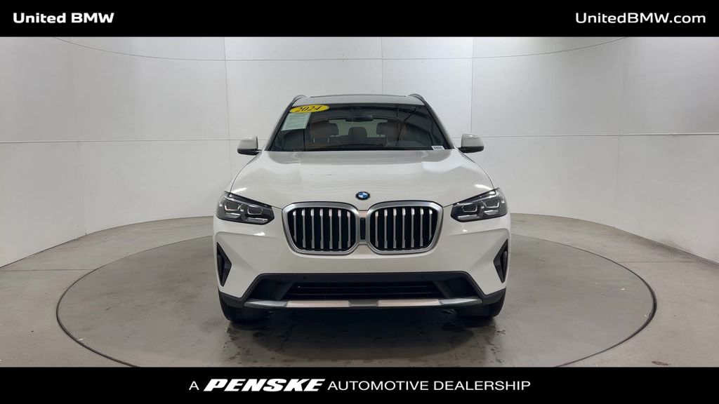 Thumbnail: 2024 BMW X3 - 3