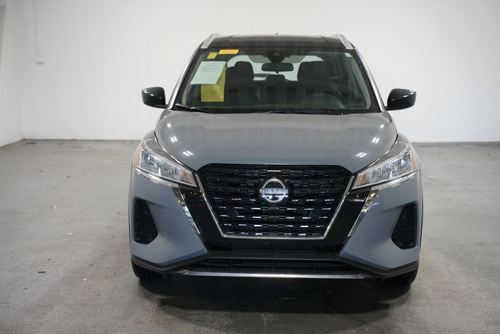 Thumbnail: 2024 Nissan Kicks - 2