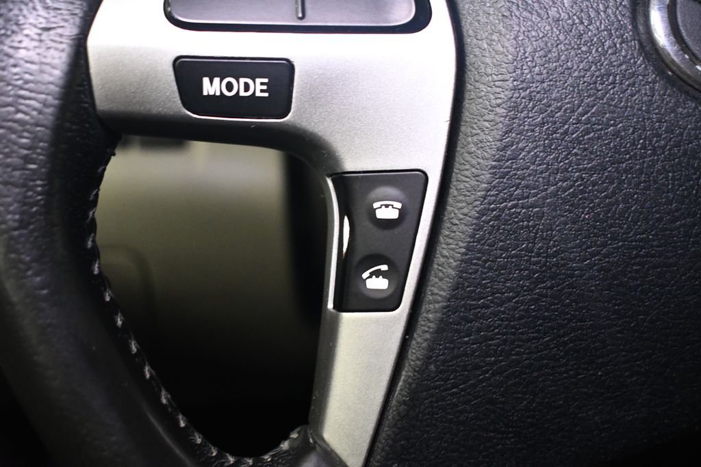 Thumbnail: 2012 Toyota Highlander - 24