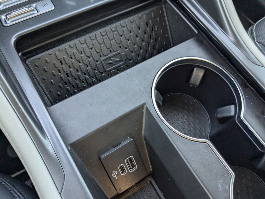 2025 Lincoln Nautilus Reserve