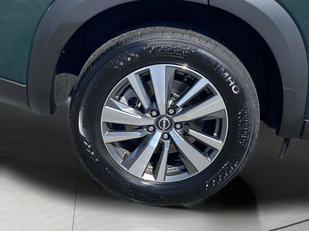 Used 2025 Nissan Pathfinder SUV