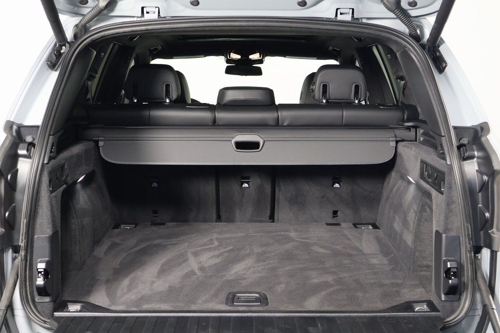 Thumbnail: 2025 BMW X5 - 14