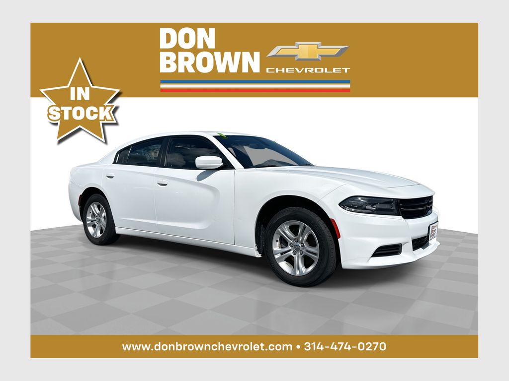 White Knuckle Clearcoat 2021 Dodge Charger Sedan Rear-Wheel Drive 8-Speed Automatic