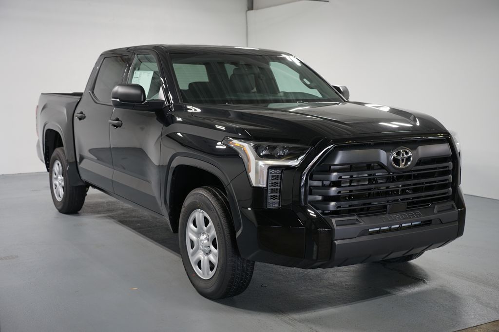 Thumbnail: 2025 Toyota Tundra - 3