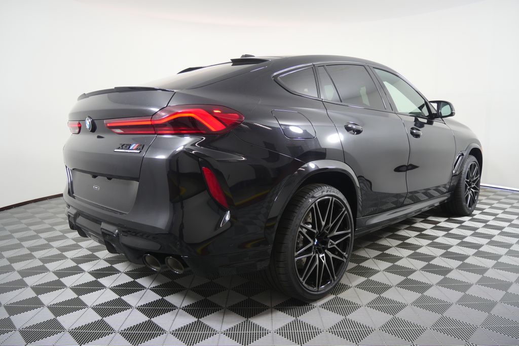 Thumbnail: 2027 BMW X6 - 4
