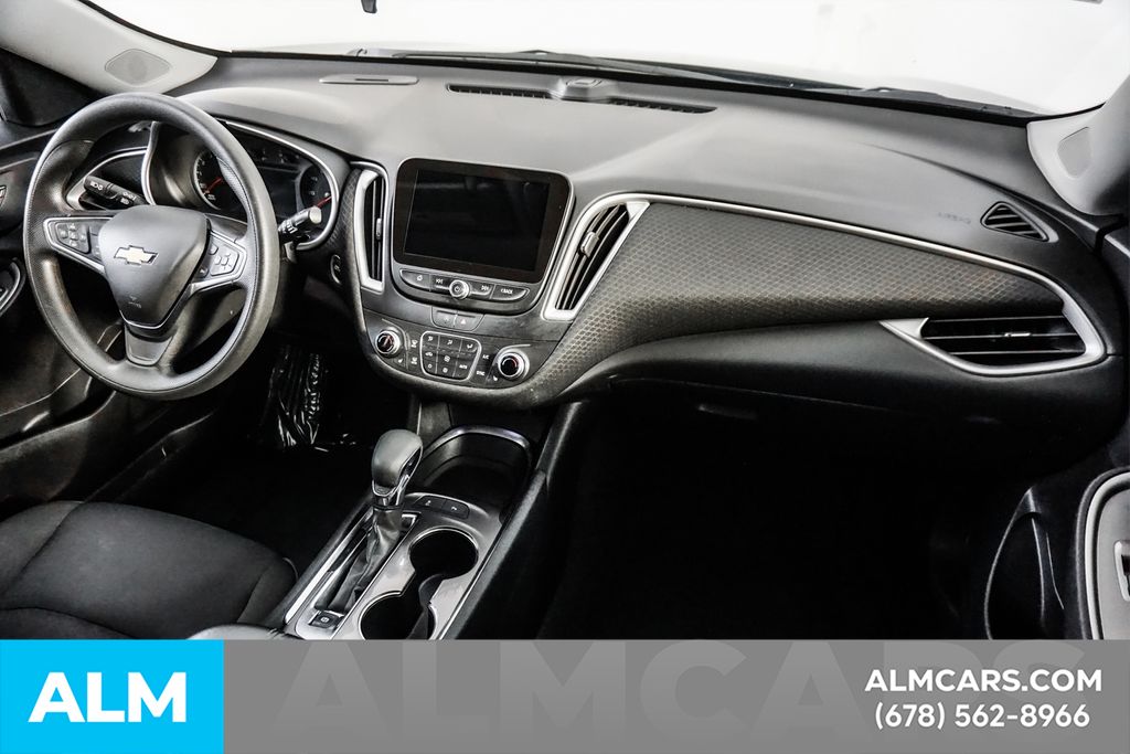 Used 2025 Black Chevrolet LT image 21