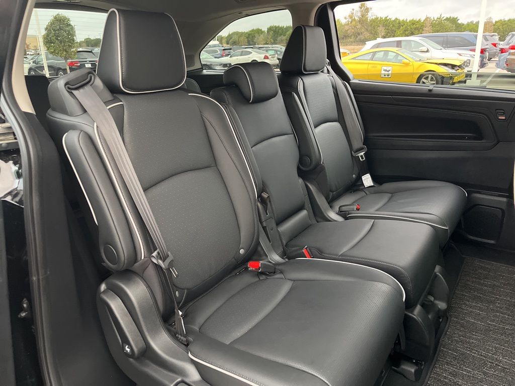 Thumbnail: 2026 Honda Odyssey - 28