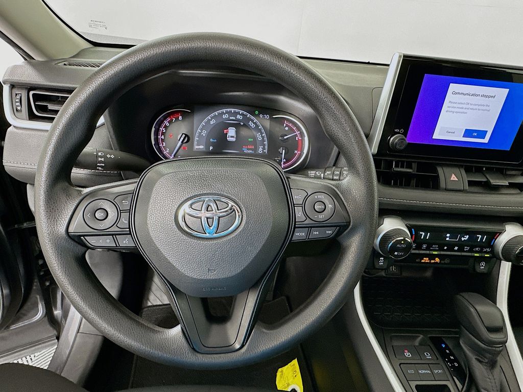 Thumbnail: 2023 Toyota RAV4 - 11