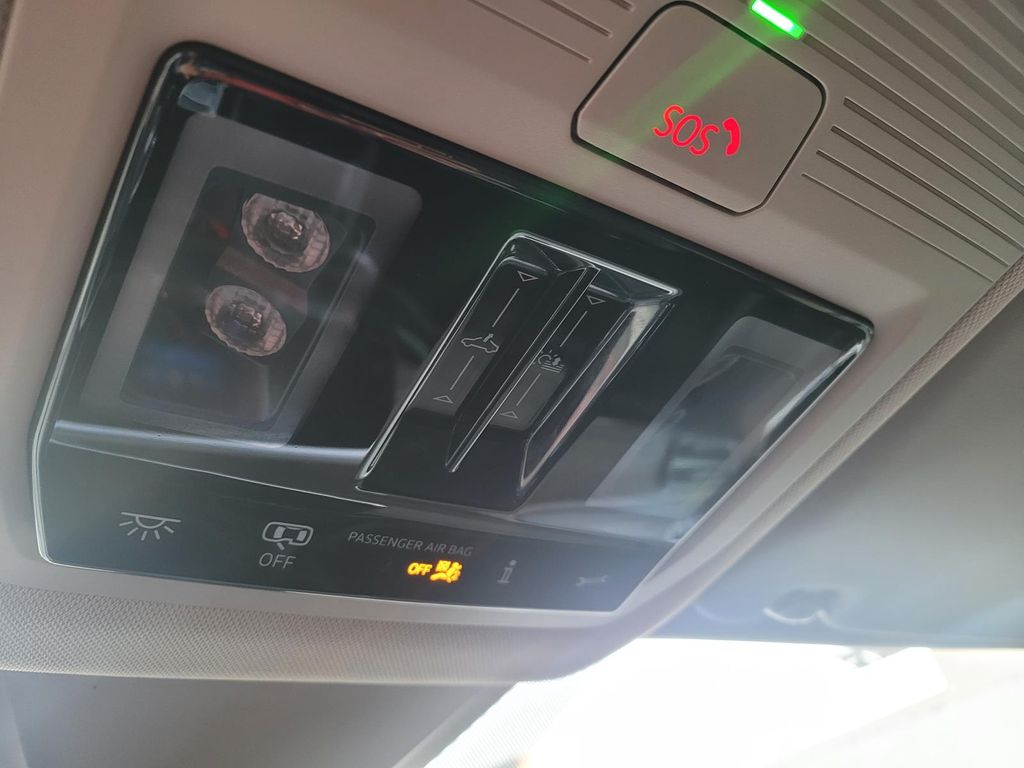 used 2025 Volkswagen Atlas car, priced at $39,980