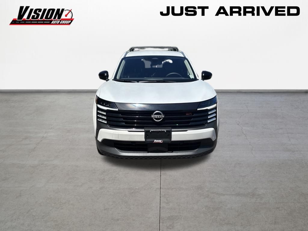 New 2026 White Nissan SR image 3